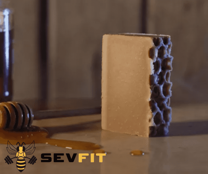 BeeGlow ✾ Sevfit ✾ Savonnerie artisanale du Jura ✾ Savon Surgras Miel